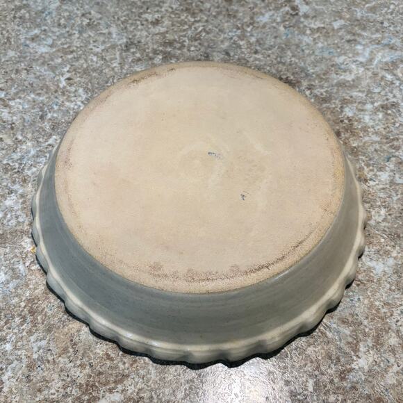 Nettlebed Pottery String Prairie Texas Ruffle Edge Holiday 11" inch Pie Plate - Picture 5 of 11